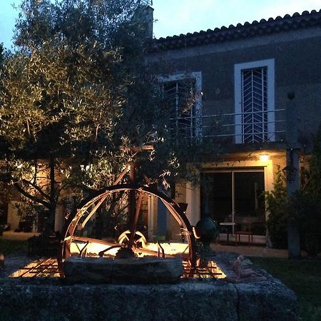ベジエ Les Jardins Du Rebaut Bed & Breakfast エクステリア 写真