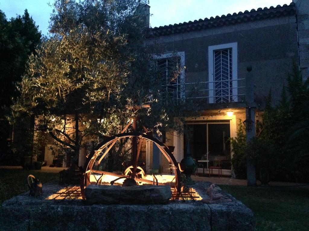 ベジエ Les Jardins Du Rebaut Bed & Breakfast エクステリア 写真