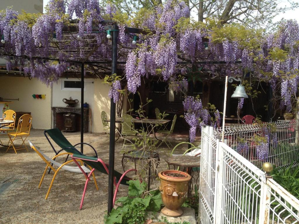 ベジエ Les Jardins Du Rebaut Bed & Breakfast エクステリア 写真